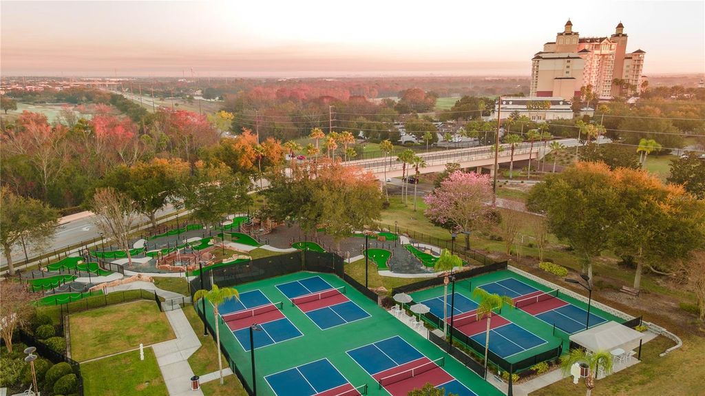 Image 36 of property listing at 7593 GATHERING DRIVE 608, Reunion, FL 34747