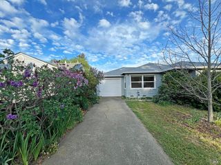 1101 Elm St, Ukiah, CA 95482