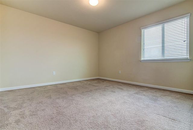 141 Leon River LOOP, Hutto, TX 78634