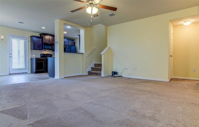 141 Leon River LOOP, Hutto, TX 78634