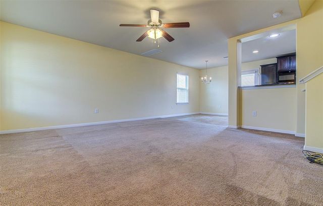 141 Leon River LOOP, Hutto, TX 78634