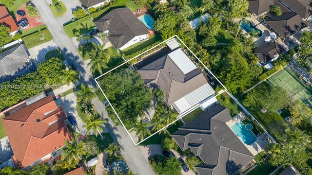 10570 SW 56th Ter, Miami, FL 33173