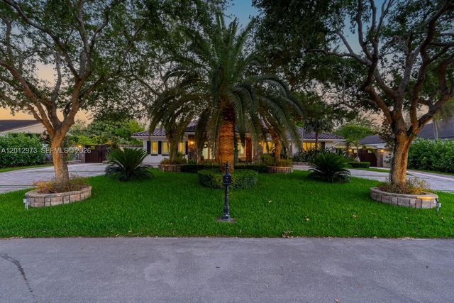 10570 SW 56th Ter, Miami, FL 33173