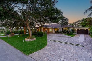 10570 SW 56th Ter, Miami, FL 33173