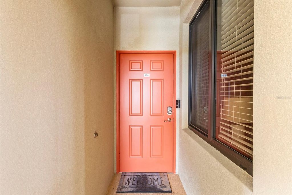 Image 15 of property listing at 7019 RIVER HAMMOCK DRIVE 406, Bradenton, FL 34212