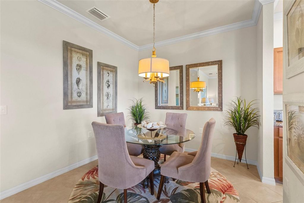 Image 19 of property listing at 7019 RIVER HAMMOCK DRIVE 406, Bradenton, FL 34212