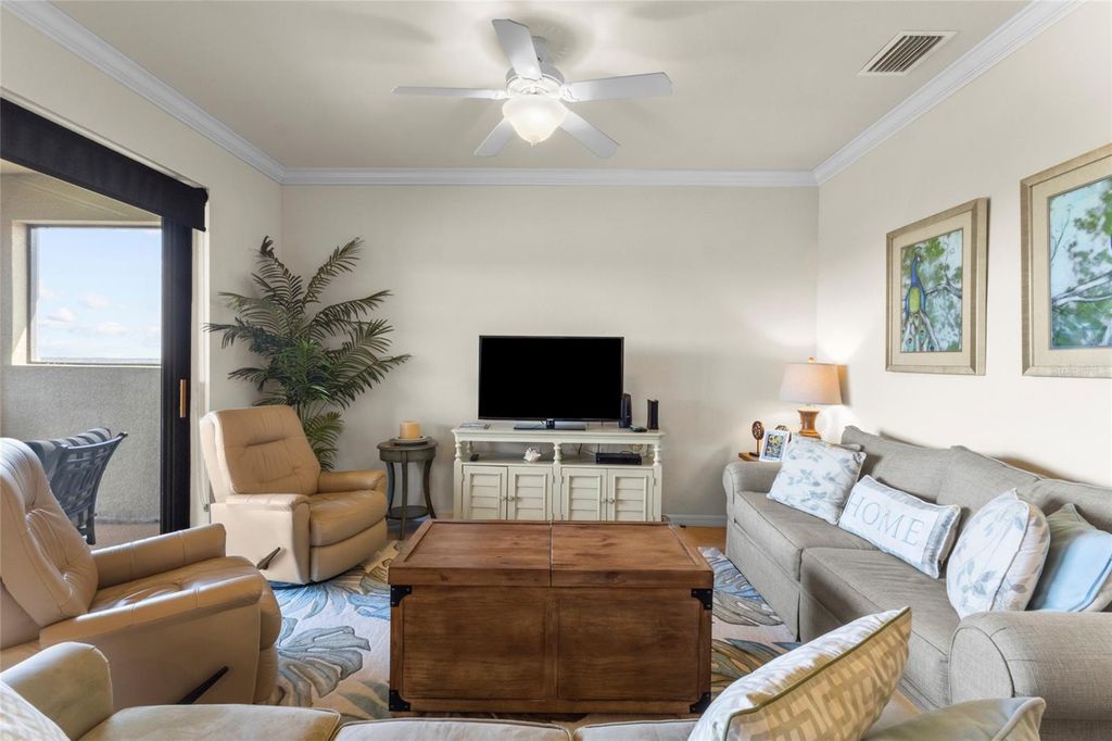 Image 21 of property listing at 7019 RIVER HAMMOCK DRIVE 406, Bradenton, FL 34212