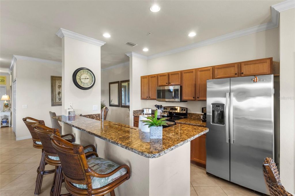 Image 25 of property listing at 7019 RIVER HAMMOCK DRIVE 406, Bradenton, FL 34212