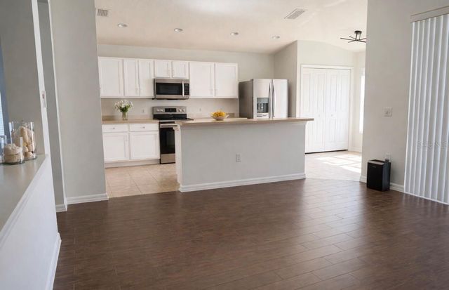 2704 LUCAS LAKES LANE, Kissimmee, FL 34744