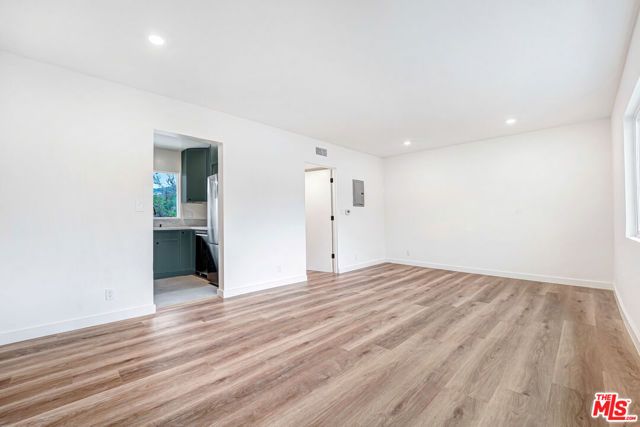 16185 W Sunset Blvd 10, Pacific Palisades (los Angeles), CA 90272