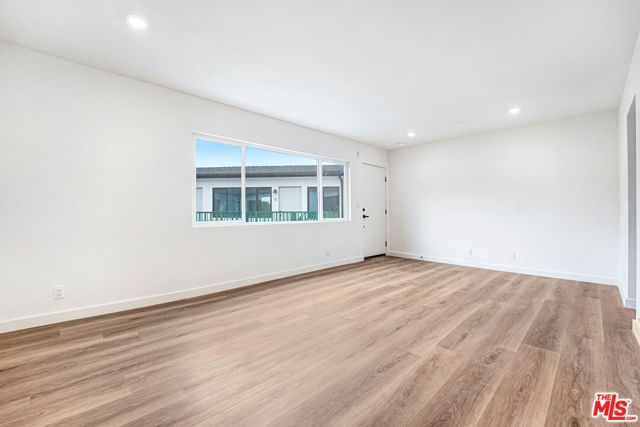 16185 W Sunset Blvd 10, Pacific Palisades (los Angeles), CA 90272