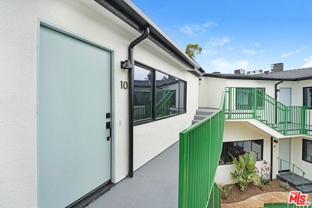 16185 W Sunset Blvd 10, Pacific Palisades (los Angeles), CA 90272
