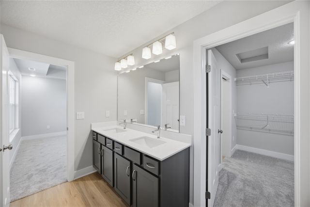 1476 S 91st Street, West Des Moines, IA 50266