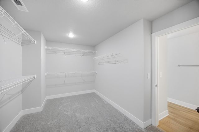 1476 S 91st Street, West Des Moines, IA 50266