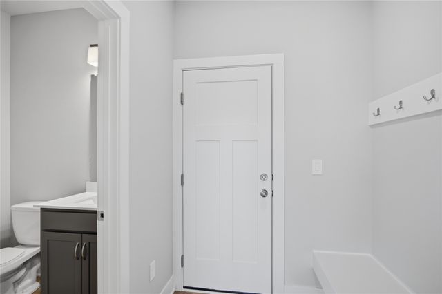 1476 S 91st Street, West Des Moines, IA 50266