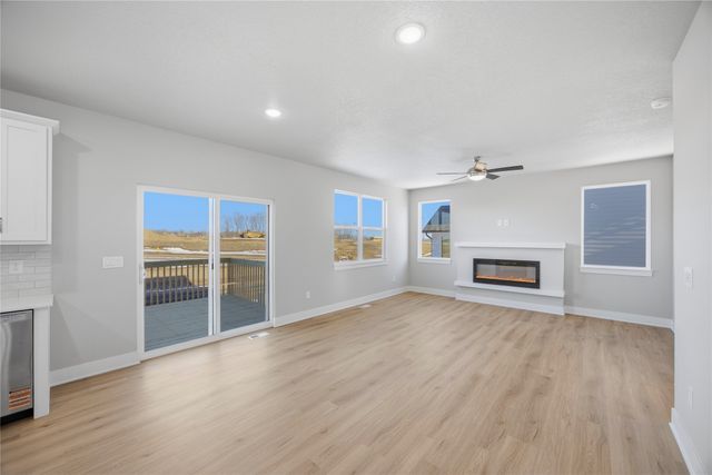 1476 S 91st Street, West Des Moines, IA 50266