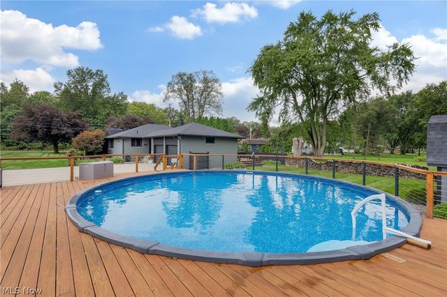 3781 Summit Road, Ravenna, OH 44266
