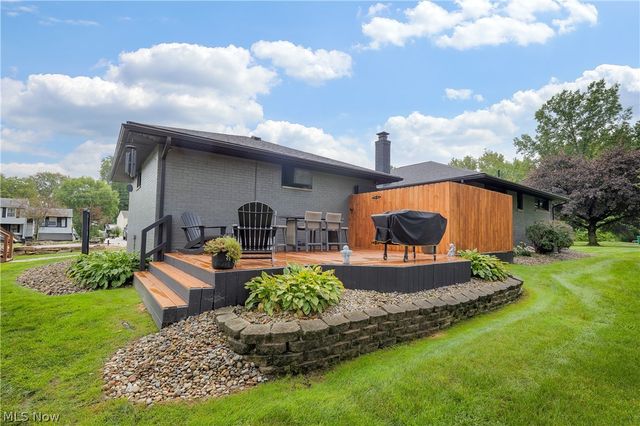 3781 Summit Road, Ravenna, OH 44266