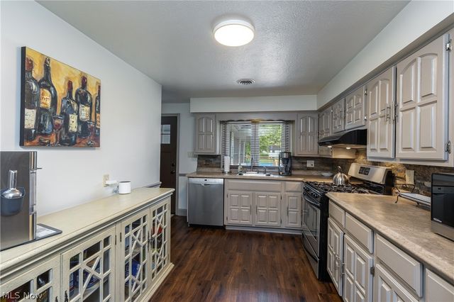 3781 Summit Road, Ravenna, OH 44266