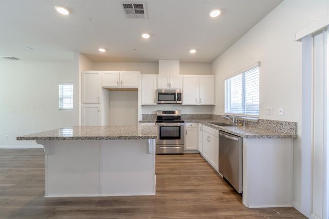 3781 Rynders Way, Sacramento, CA 95835