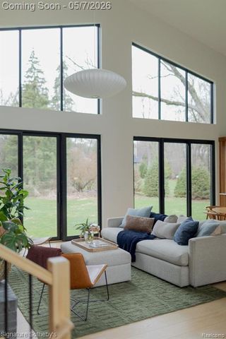 4720 Dover Road, Bloomfield Hills, MI 48304