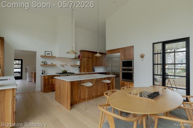 4720 Dover Road, Bloomfield Hills, MI 48304