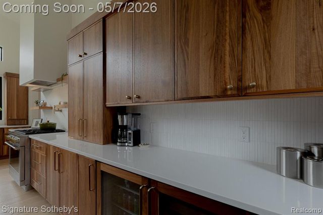 4720 Dover Road, Bloomfield Hills, MI 48304