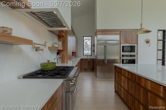 4720 Dover Road, Bloomfield Hills, MI 48304