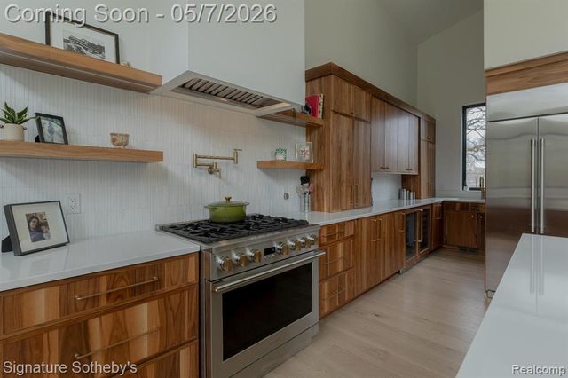 4720 Dover Road, Bloomfield Hills, MI 48304