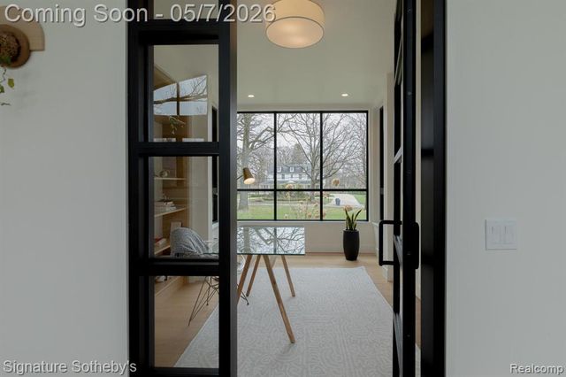 4720 Dover Road, Bloomfield Hills, MI 48304