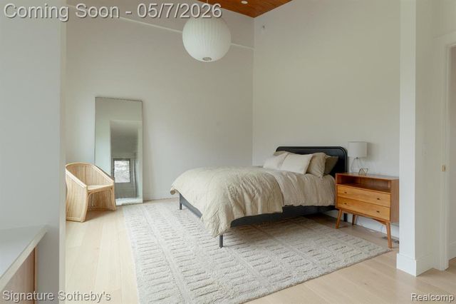 4720 Dover Road, Bloomfield Hills, MI 48304