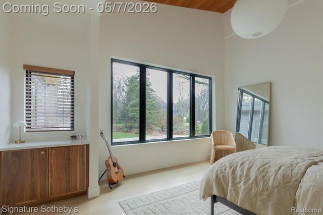4720 Dover Road, Bloomfield Hills, MI 48304