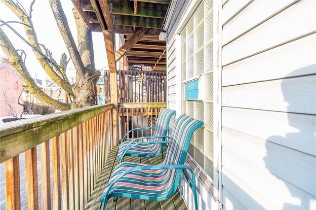 70 S 11th St, South Side, PA 15203