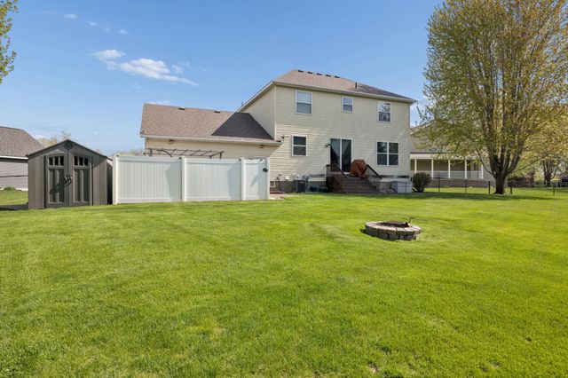 609 20th Avenue N, Sartell, MN 56377