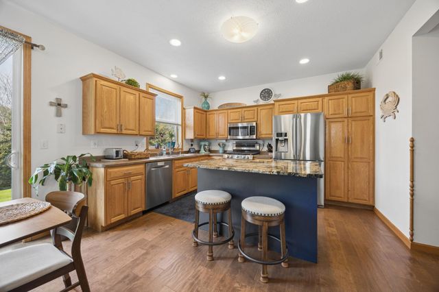 609 20th Avenue N, Sartell, MN 56377