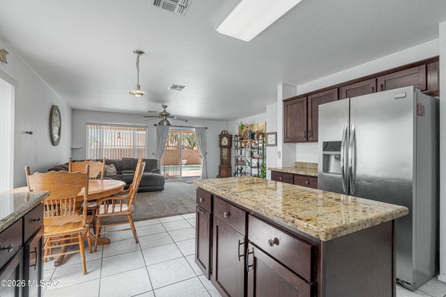 9128 E Sugar Sumac Street, Tucson, AZ 85747