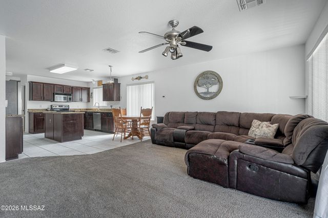 9128 E Sugar Sumac Street, Tucson, AZ 85747