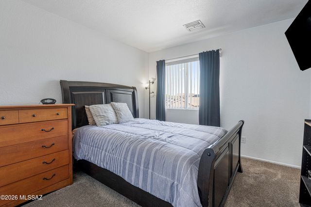 9128 E Sugar Sumac Street, Tucson, AZ 85747