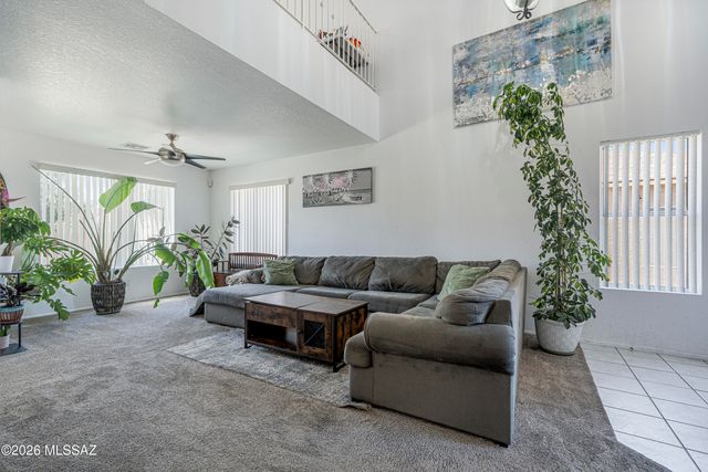 9128 E Sugar Sumac Street, Tucson, AZ 85747