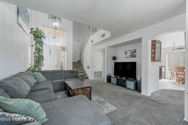 9128 E Sugar Sumac Street, Tucson, AZ 85747