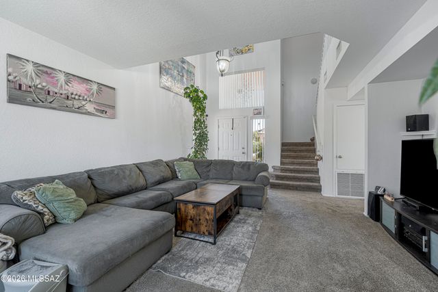 9128 E Sugar Sumac Street, Tucson, AZ 85747