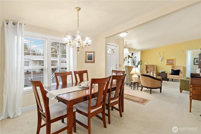 6680 NE Aquarius Lane, Bremerton, WA 98311