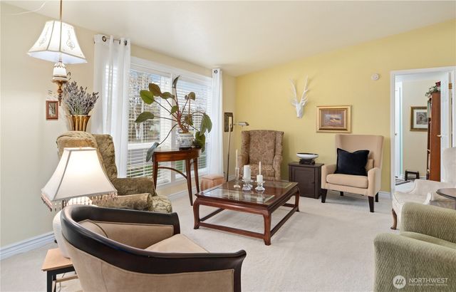 6680 NE Aquarius Lane, Bremerton, WA 98311