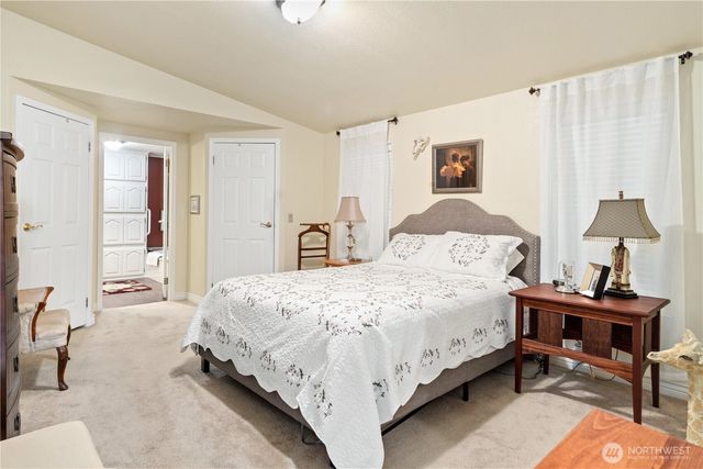 6680 NE Aquarius Lane, Bremerton, WA 98311