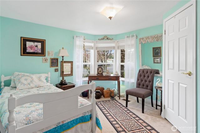 6680 NE Aquarius Lane, Bremerton, WA 98311