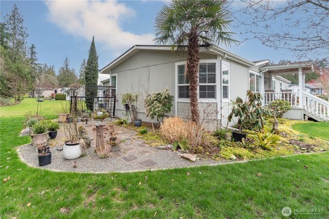 6680 NE Aquarius Lane, Bremerton, WA 98311