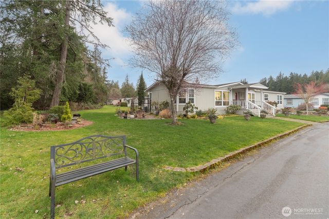 6680 NE Aquarius Lane, Bremerton, WA 98311