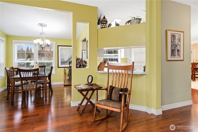 6680 NE Aquarius Lane, Bremerton, WA 98311