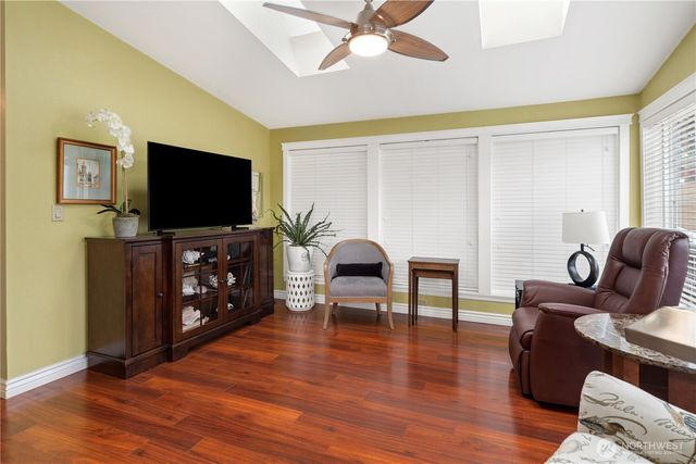 6680 NE Aquarius Lane, Bremerton, WA 98311