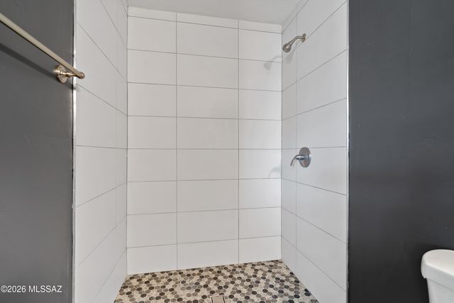 843 E Alturas Street, Tucson, AZ 85719